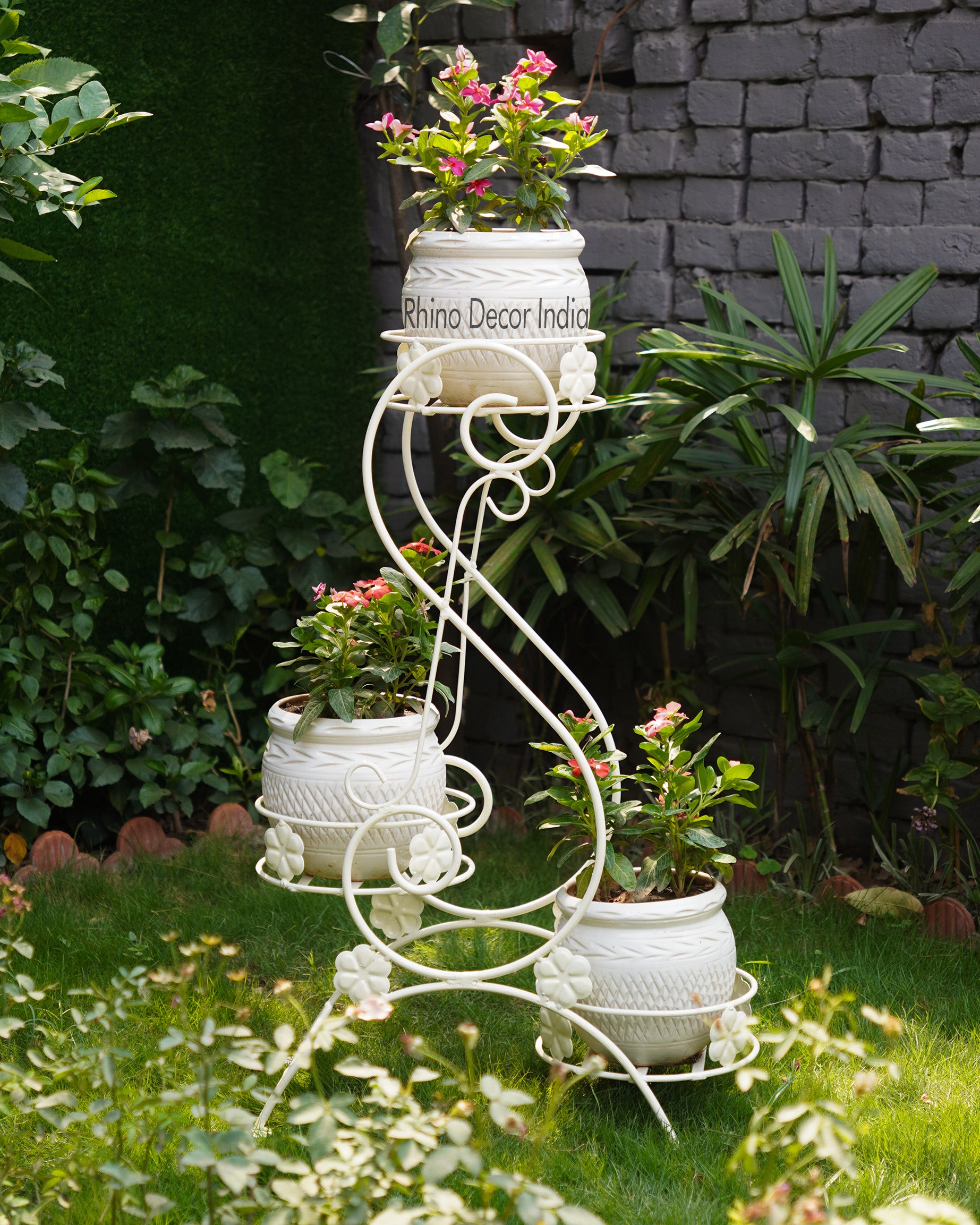 Ethereal Three Pot Planter - Ivory – Rhino Decor India