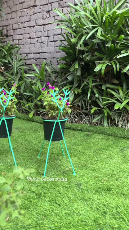 Exquisite Arctic Deer Planter (Set of 2)
